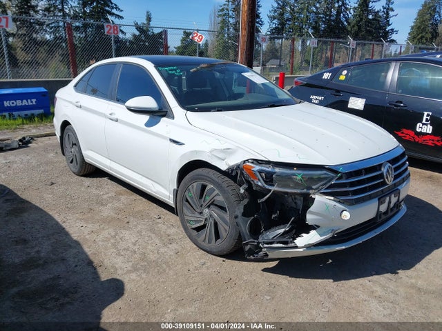 2019 Volkswagen Jetta 1.4t Sel Premium მანქანა იყიდება აუქციონზე, vin: 3VWG57BUXKM002568, აუქციონის ნომერი: 39109151