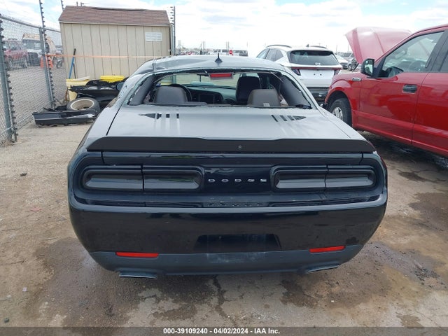 Dodge Challenger 392 Hemi Scat Pack Shaker 2018 2C3CDZFJ4JH112209 Image 16