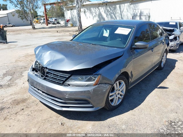 3VW2B7AJ4JM206176 Volkswagen Jetta 1.4t S
