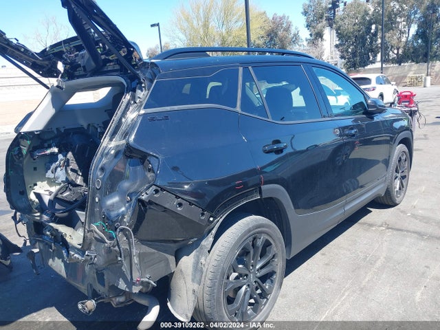 3GKALMEV8ML324804 GMC Terrain Fwd Sle