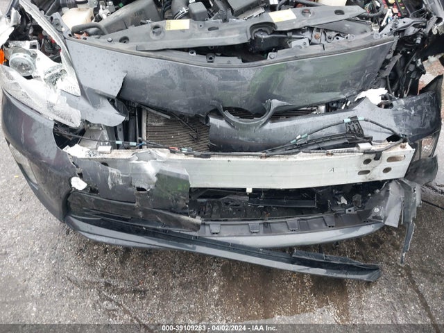 Toyota Prius Four 2015 JTDKN3DU6F1874851 Image 6