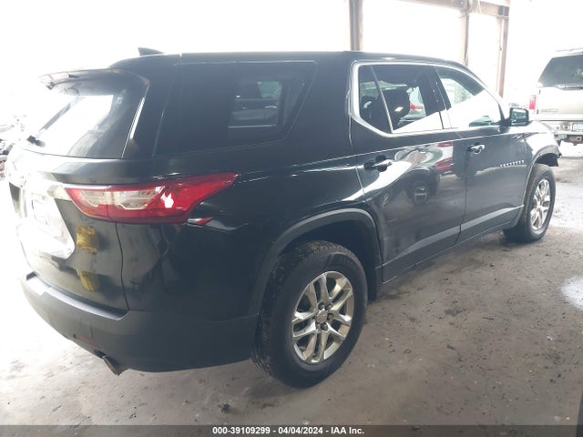 Chevrolet Traverse Ls 2019 1GNERFKW6KJ273240 Image 4