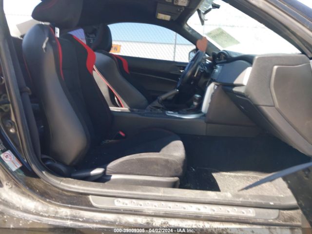 JF1ZNAA10G8703105 Scion FR-S