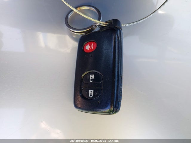 Toyota Prius Four 2015 JTDKN3DU5F0409225 Image 11