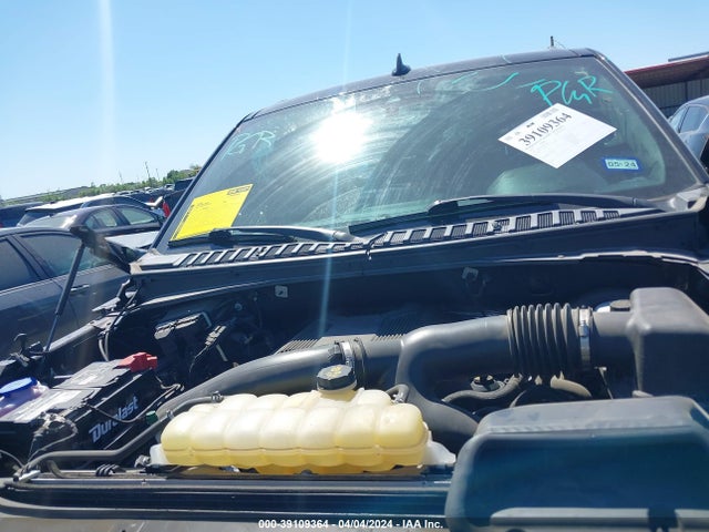 Ford Expedition Xlt 2019 1FMJU1HT2KEA04551 Image 10