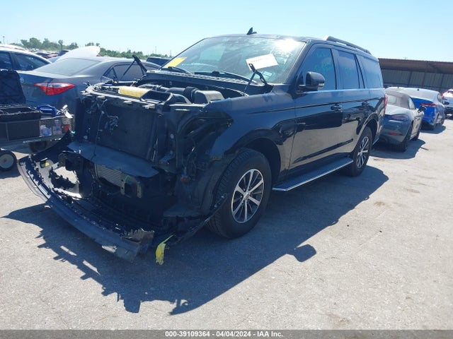 Ford Expedition Xlt 2019 1FMJU1HT2KEA04551 Image 2