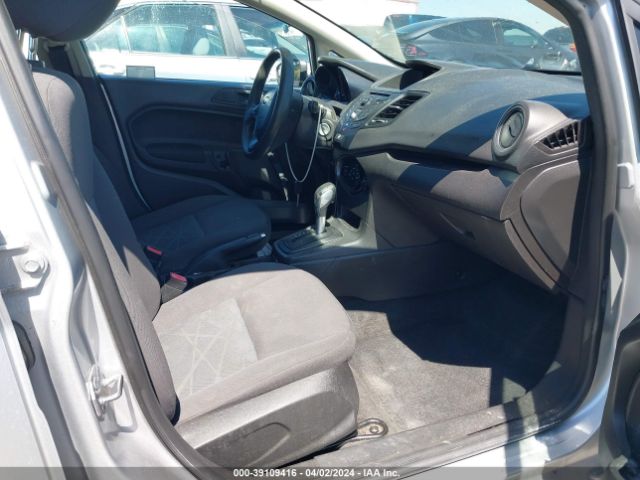 3FADP4TJ2FM151071 Ford FIESTA S