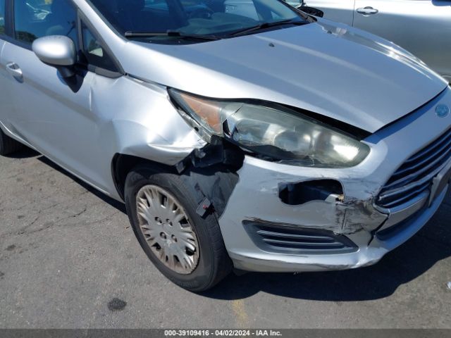3FADP4TJ2FM151071 Ford FIESTA S