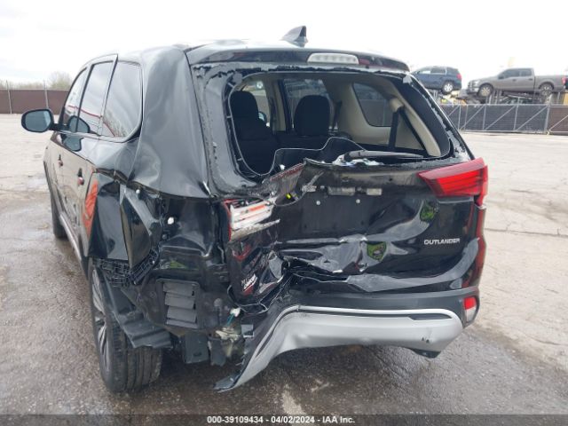 JA4AD2A38KZ010779 Mitsubishi Outlander Es