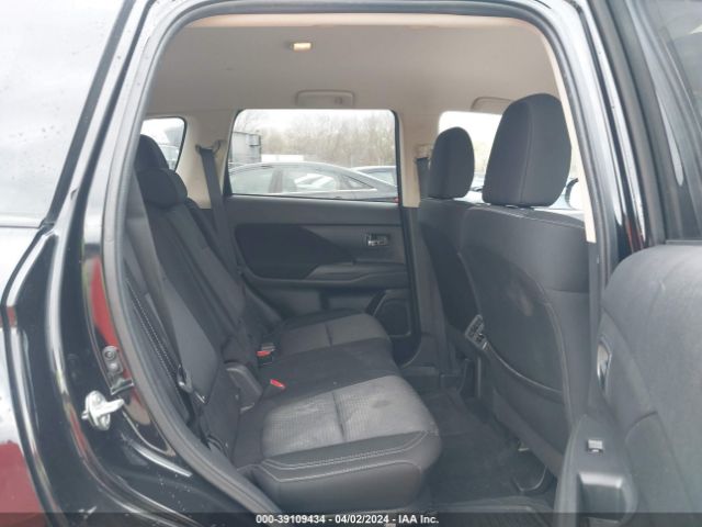 JA4AD2A38KZ010779 Mitsubishi Outlander Es