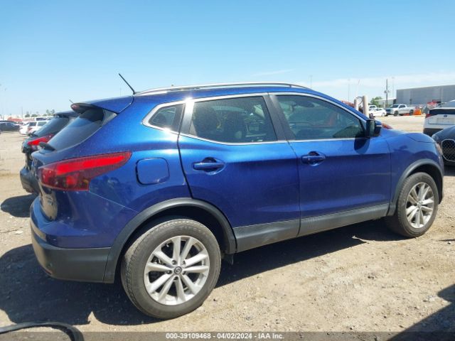 JN1BJ1CP9KW218770 Nissan Rogue Sport Sv
