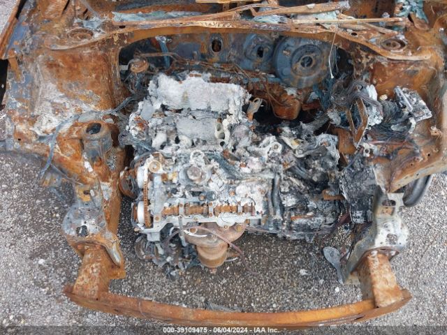 5XYPK4A52JG379475 KIA Sorento 3.3l Sxl