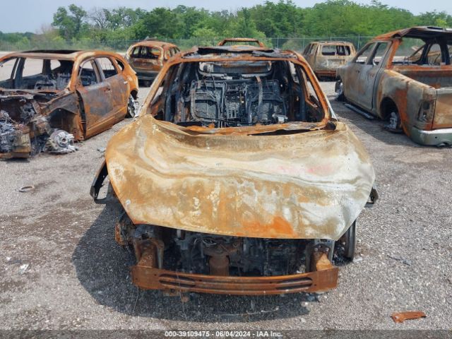 5XYPK4A52JG379475 KIA Sorento 3.3l Sxl