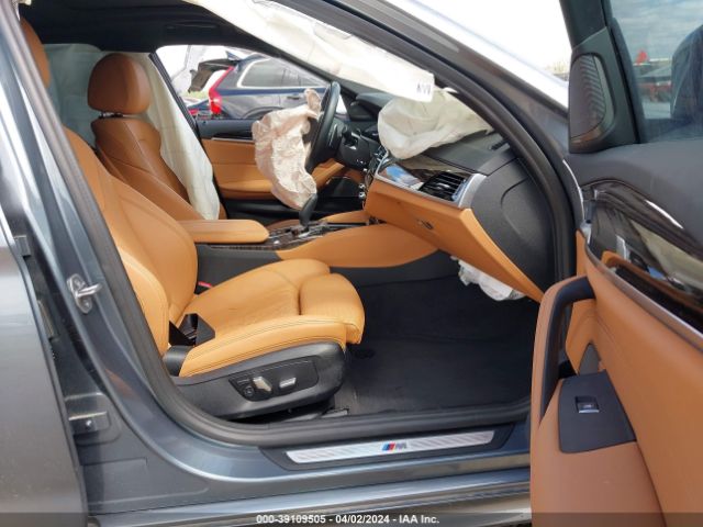 WBA53BH05NWX80401 BMW 530 I