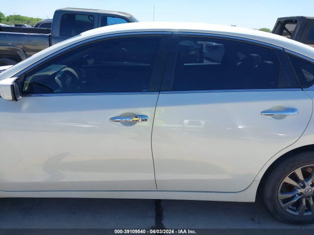 Nissan Altima 2.5 S 2015 1N4AL3AP7FN395420 Image 14
