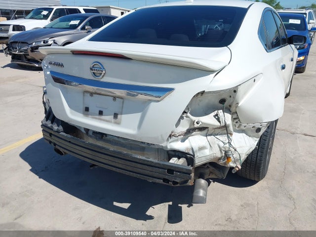 Nissan Altima 2.5 S 2015 1N4AL3AP7FN395420 Image 6