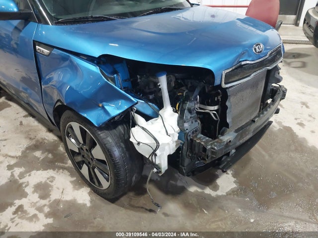 KIA SOUL + 2016 KNDJP3A51G7300837 Image 18