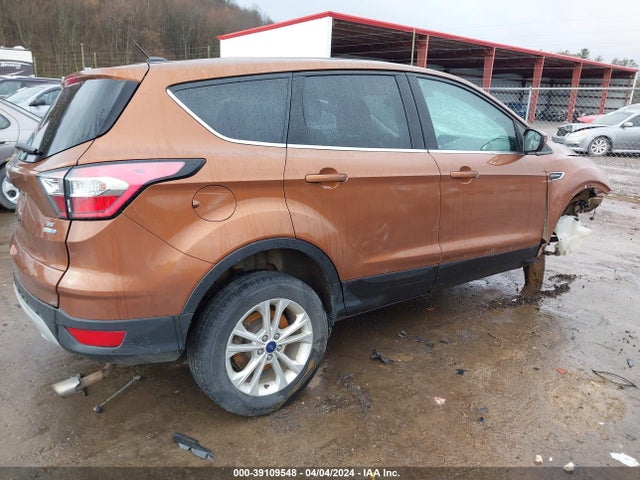 Ford ESCAPE SE 2017 1FMCU9GD9HUC41926 Image 4