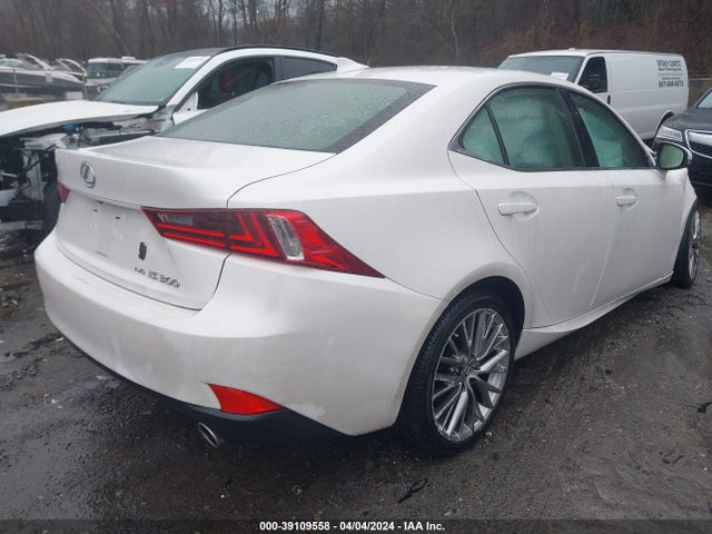 Lexus IS 300 2016 JTHCM1D29G5012940 Image 4
