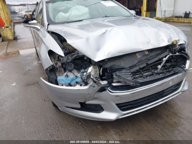 3FA6P0HD8GR405357 Ford FUSION SE