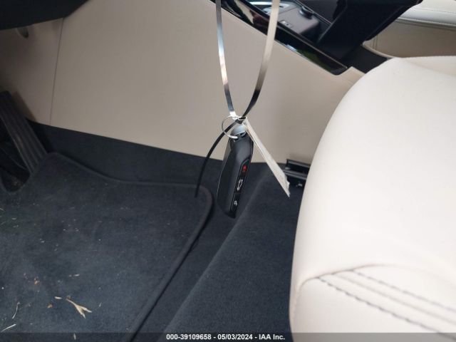 WBX73EF08R5Y43621 BMW X1 Xdrive28i