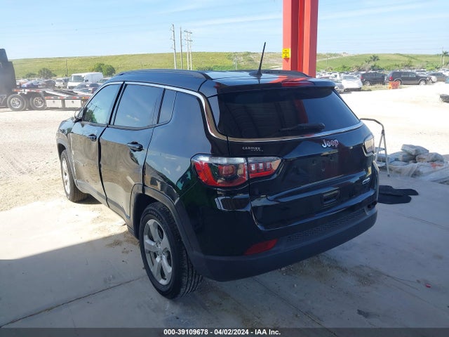 3C4NJCBB8KT685440 Jeep Compass Latitude Fwd