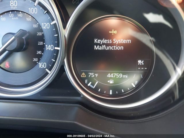 JM1GL1WY9M1613999 Mazda Mazda6 Carbon Edition
