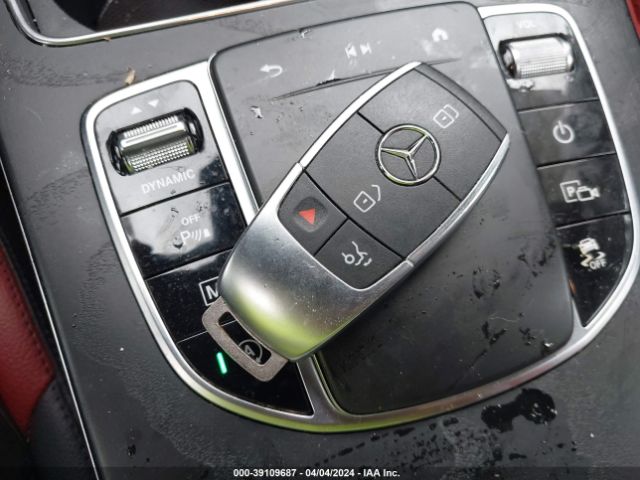 W1N0G8DB5NV398430 Mercedes-Benz Glc 300 Suv