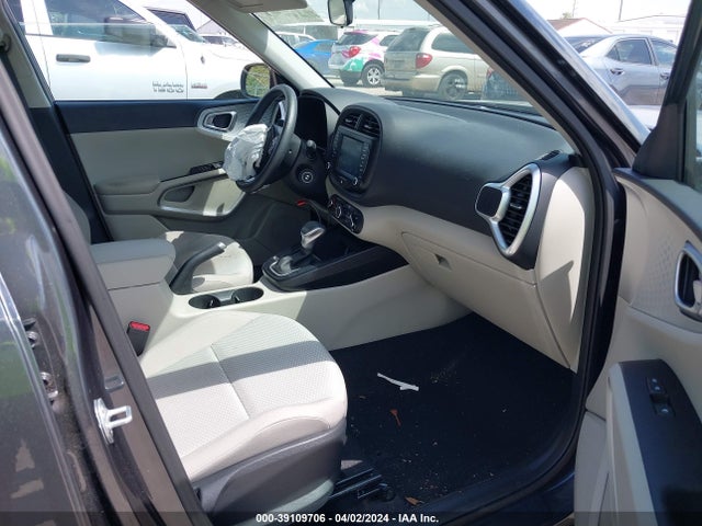 KIA SOUL LX 2020 KNDJ23AU5L7730399 Image 5