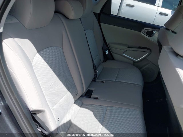 KIA SOUL LX 2020 KNDJ23AU5L7730399 Image 8