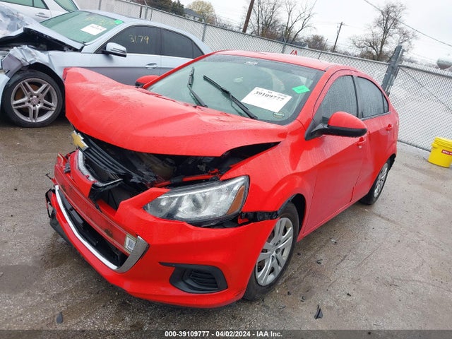 Chevrolet Sonic Ls Auto 2018 1G1JB5SH3J4122286 Image 2