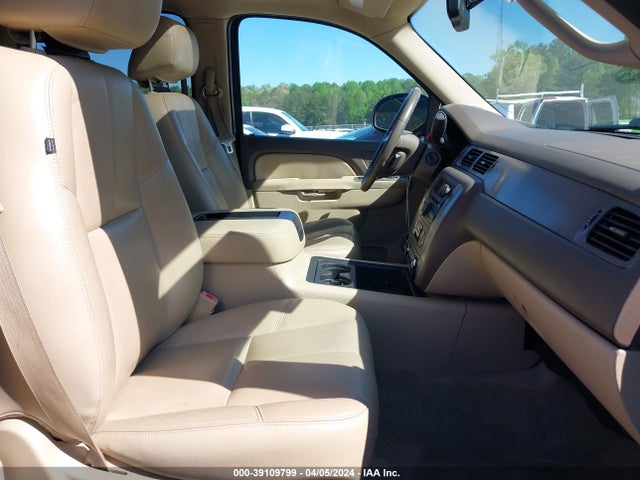 Chevrolet Tahoe Lt 2014 1GNSKBE00ER196166 Image 5