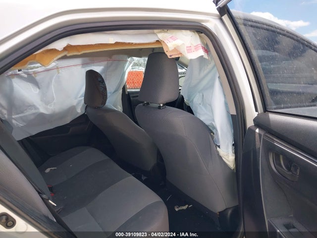 Toyota COROLLA L 2018 5YFBURHE7JP832699 Image 8