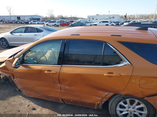 Chevrolet EQUINOX LT 2018 2GNAXSEV7J6351259 Image 14