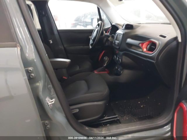 ZACCJBCT6GPD12792 Jeep Renegade Trailhawk