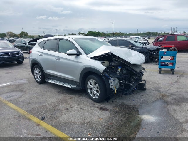 2019 KM8J23A43KU993034 main image