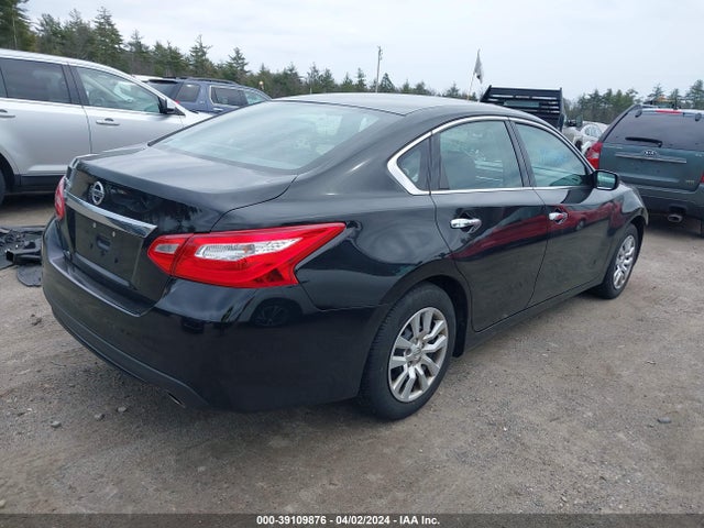 Nissan Altima 2.5 S 2017 1N4AL3AP1HC486892 Image 4