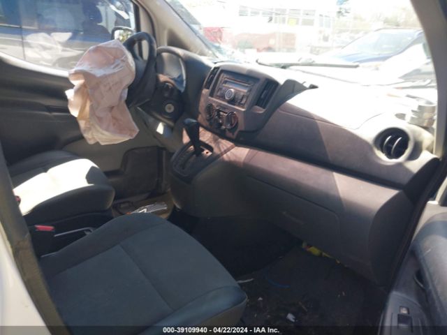 3N6CM0KN0HK705909 Nissan Nv200 S