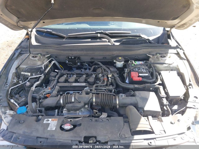 Honda ACCORD EX 2018 1HGCV1F41JA062129 Image 10