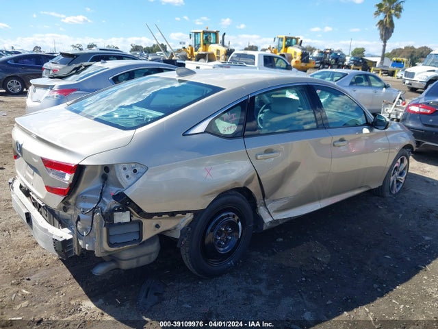 Honda ACCORD EX 2018 1HGCV1F41JA062129 Image 4
