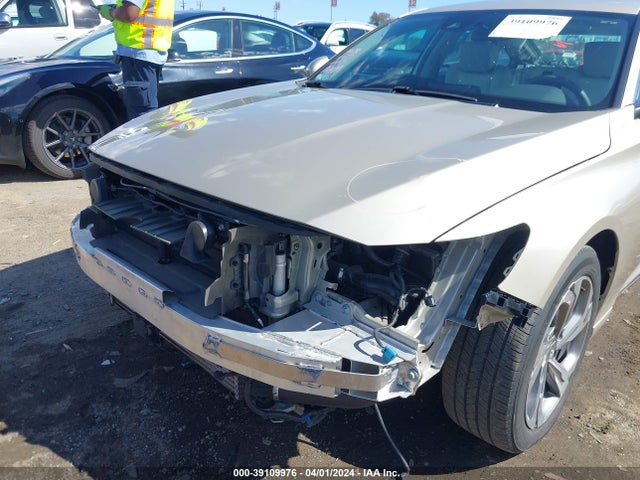 Honda ACCORD EX 2018 1HGCV1F41JA062129 Image 6