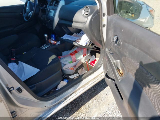 3N1CN7AP2GL885773 Nissan Versa 1.6 Sl
