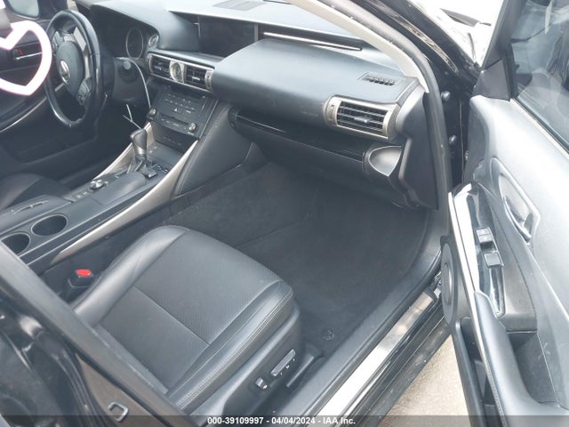 JTHBA1D29G5031282 Lexus IS 200T