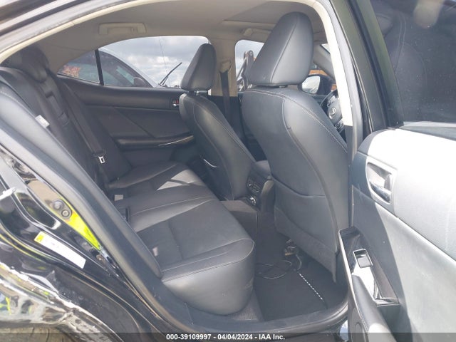 JTHBA1D29G5031282 Lexus IS 200T