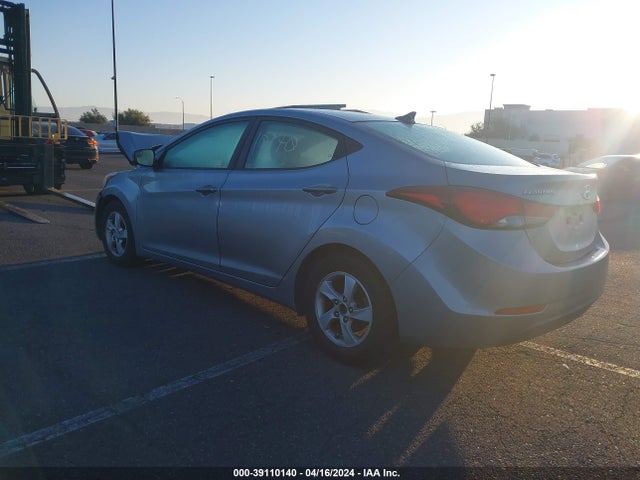 Hyundai ELANTRA SE 2015 5NPDH4AE5FH594978 Image 3