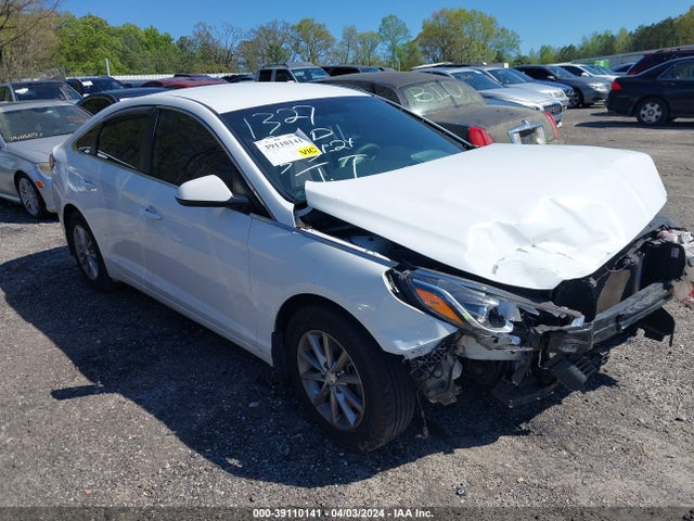 2018 5NPE24AFXJH651327 main image