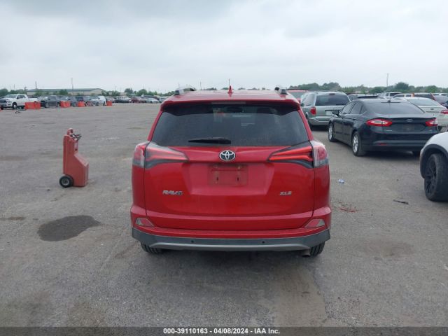 2T3WFREV1HW343618 Toyota Rav4 Xle