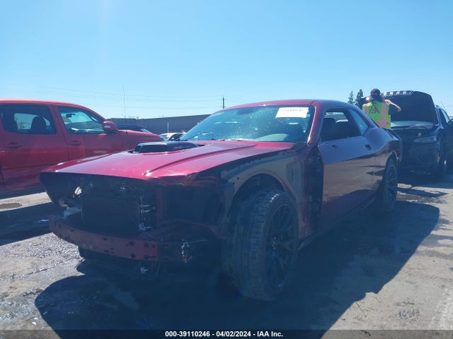 Dodge Challenger 392 Hemi Scat Pack Shaker 2017 2C3CDZFJ1HH664387 Image 2