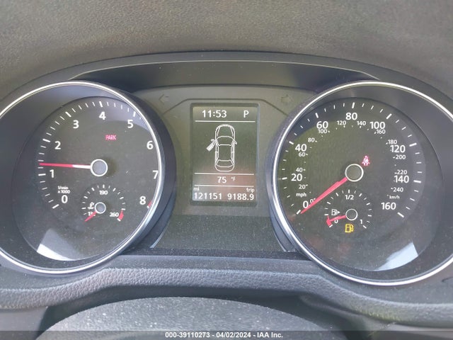 1VWDT7A30HC013414 Volkswagen Passat 1.8t R-line
