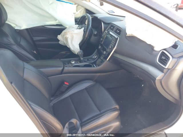 1N4AA6AP8JC401026 Nissan Maxima 3.5 Sl